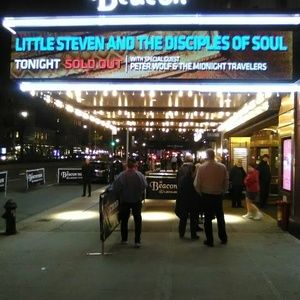 Meet your Posher, Robert